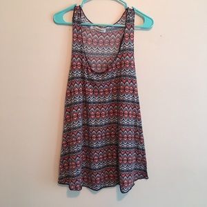 Maurice’s racerback patterned tank top rounded